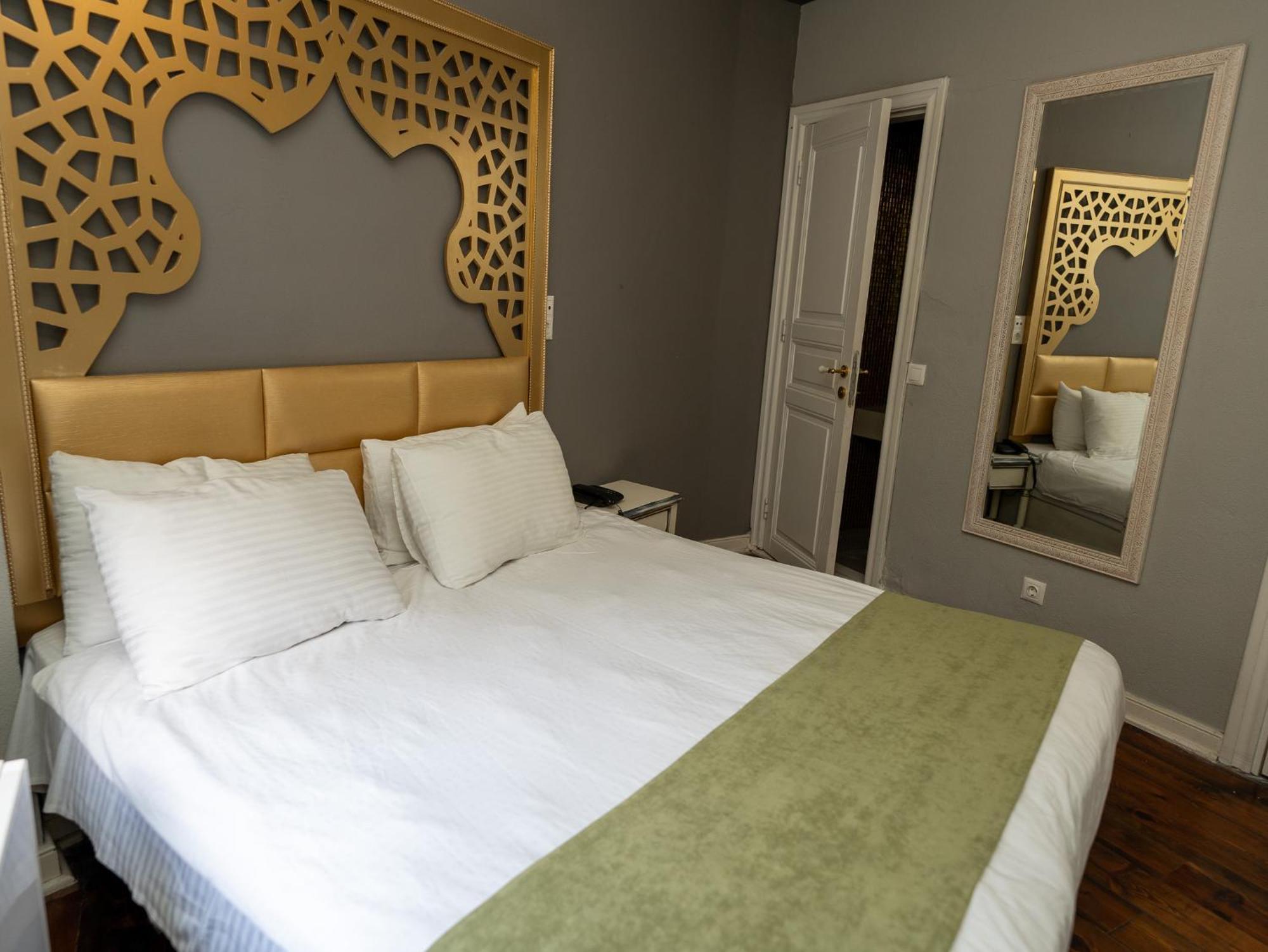 ปาซาปอร์ต เพียร์ อิสตันบูล Hotel ภายนอก รูปภาพ